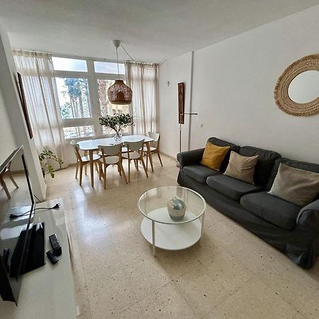 Malagueta Sol Y Playa Apartment Малага Екстериор снимка