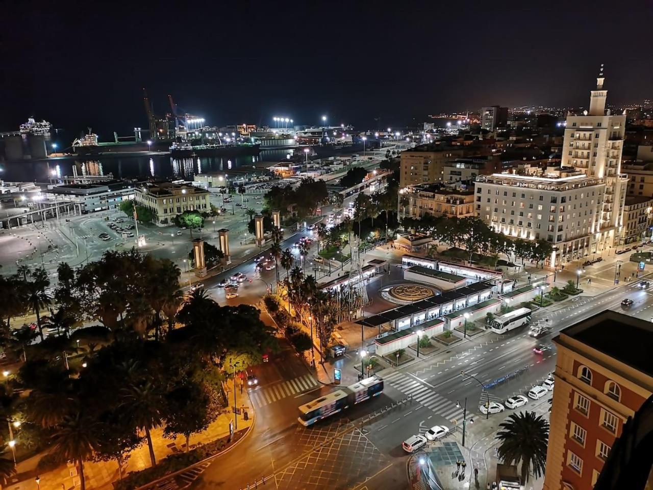 Malagueta Sol Y Playa Apartment Малага Екстериор снимка