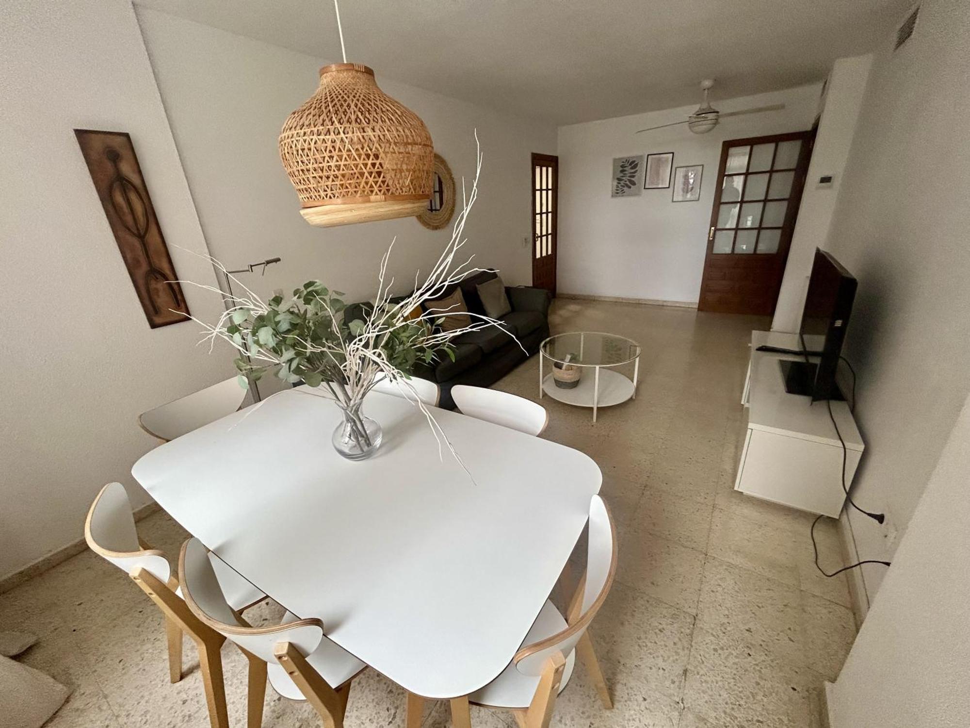 Malagueta Sol Y Playa Apartment Малага Екстериор снимка