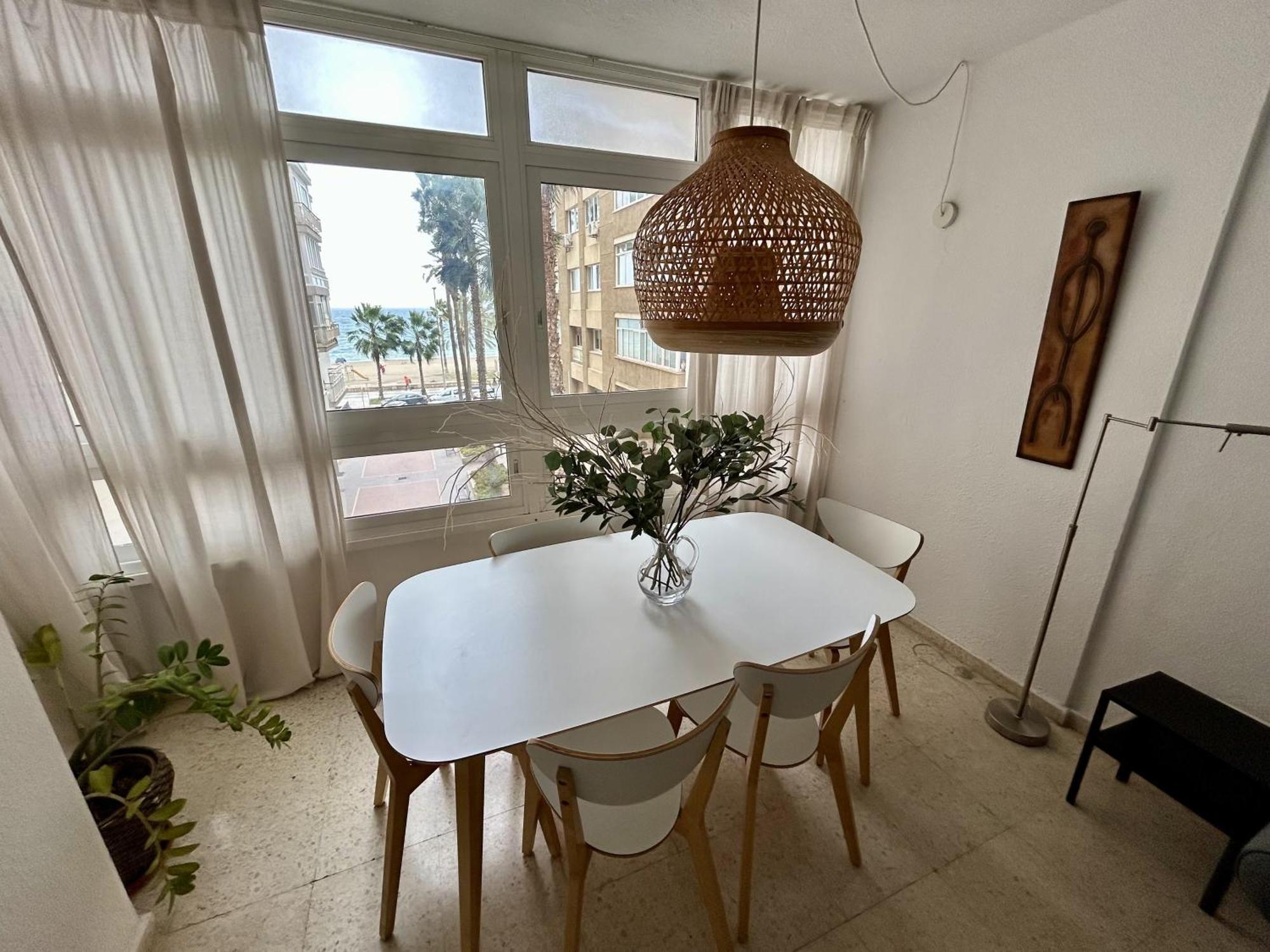 Malagueta Sol Y Playa Apartment Малага Екстериор снимка