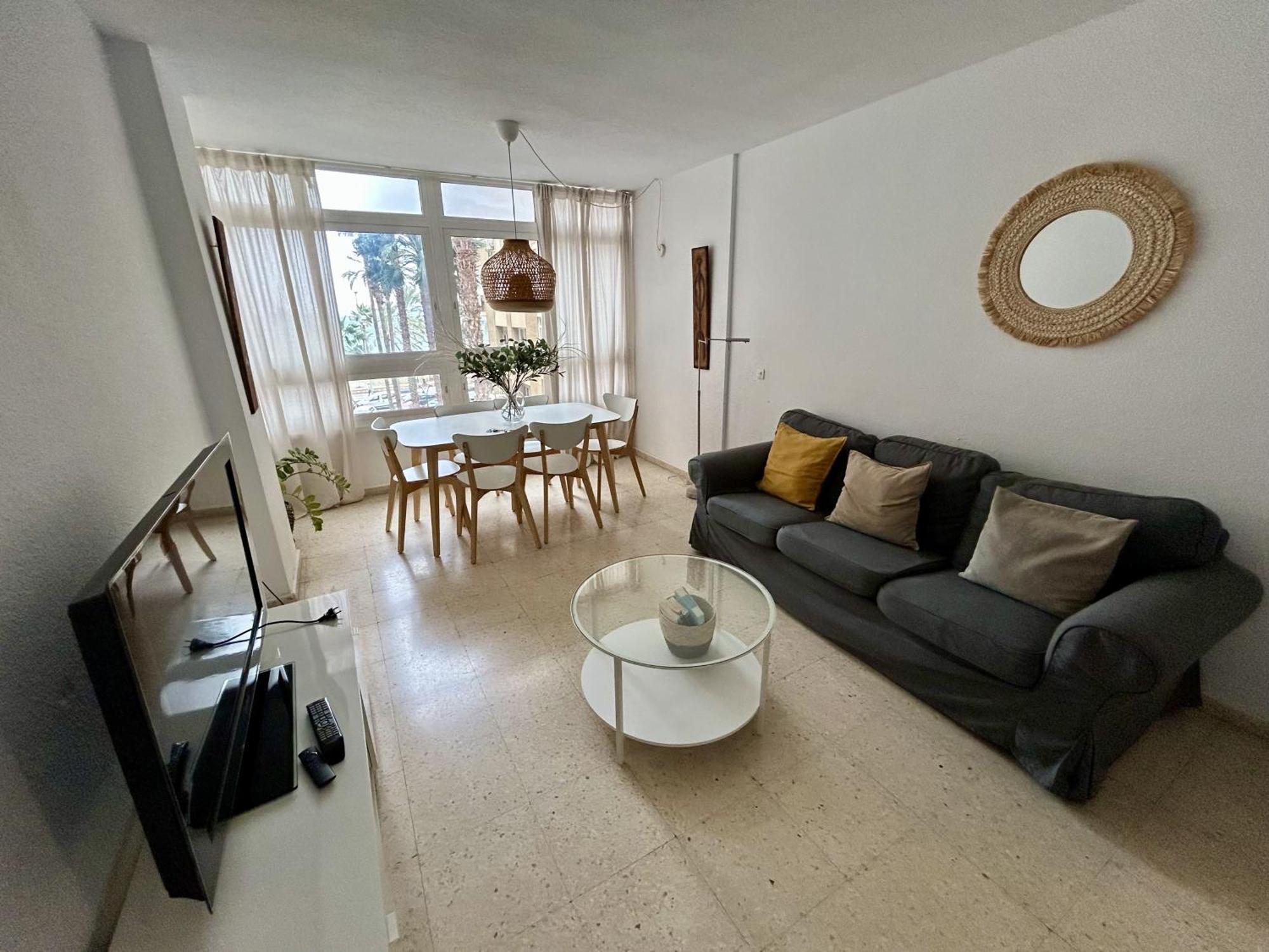 Malagueta Sol Y Playa Apartment Малага Екстериор снимка