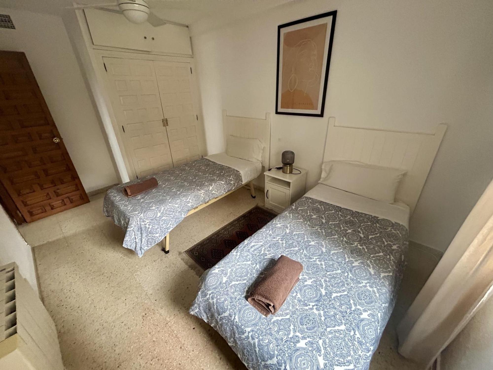 Malagueta Sol Y Playa Apartment Малага Екстериор снимка